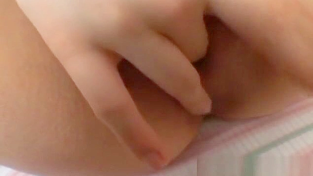 Sensual Airi Momose Shows Off Her Wet Pussy Before Getting Nailed