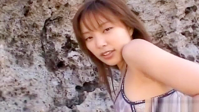 Outdoor Yua Aida Flirts With Camera, Shows Off Sexy Body.
