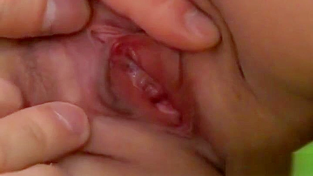 Sizzling Brunette Gets Pussy Stimulation & Becomes Soaking Hot.