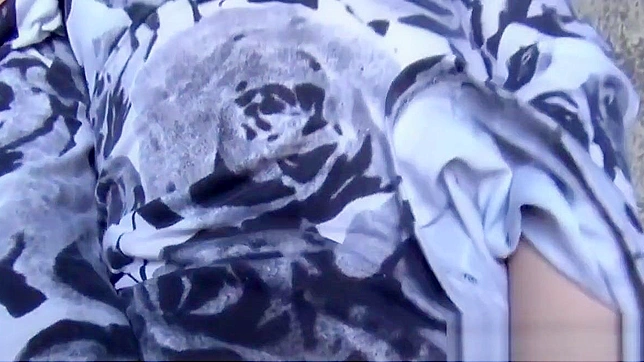 Outdoor Public Fingering - Asian Babes' Daring Pleasurable Adventures