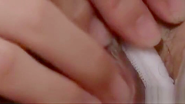 Noriko Kago Showers Solo, Fingers & Cums Deliciously Hard.