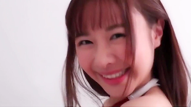 Seductive Blonde Enjoys Self-Pleasure And Powerful Orgasms