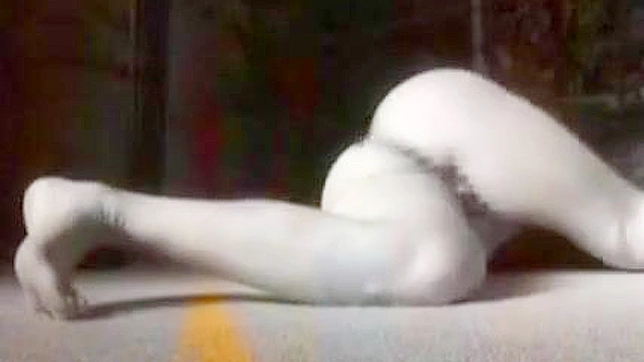 Sizzling Japanese Milf Self-Pleases Into Wild Climax Ecstasy