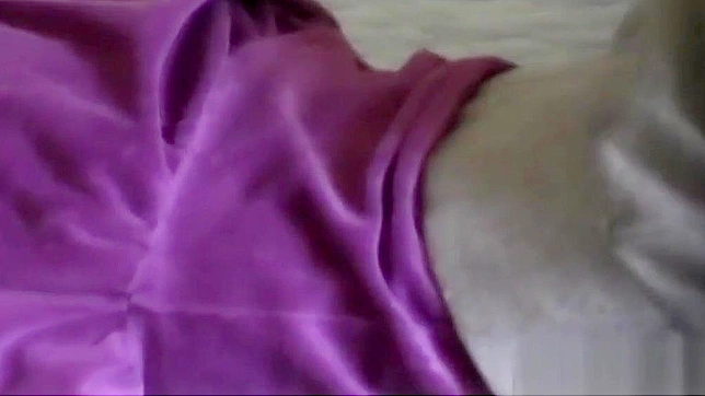 Asian Babe Gives Sultry Handjob Before Hot Sex Adventure