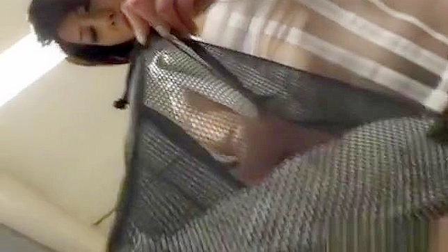 Seductive Japanese Babe Explores Pleasure Toys Deeply