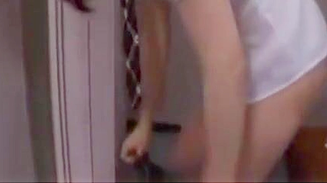 Top Tiny 18+ Titted Star Thrills Fans With Explosive Sex Showdown