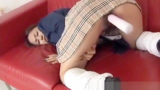 Ami Matsuda Enjoys Solo Playtime With Her Vibrating Lover