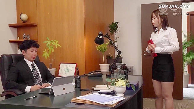 Naughty Japanese Secretary Gives Her Boss A Sexy Vibrator Showdown