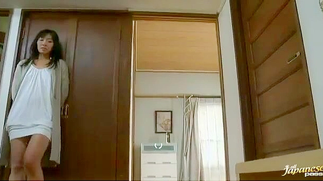 Riri Kohda Kisses Deeply Before Hard Pussy Fuck Fest