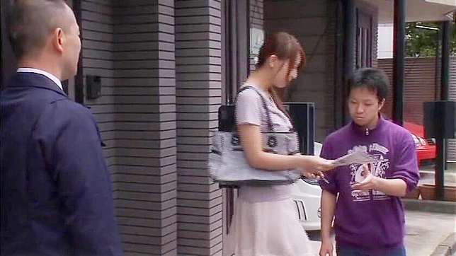 Tight Pussy Devouring Cum Post-Hot Missionary Fucks