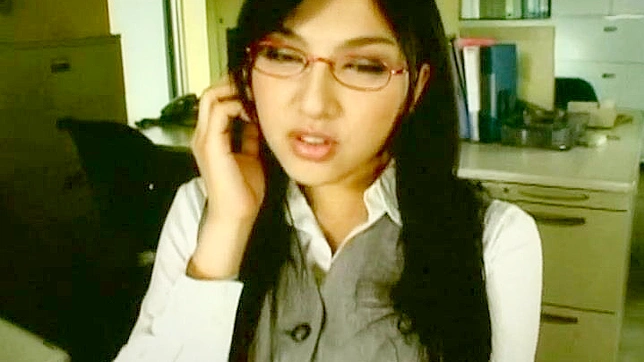 Sultry Vixen Devours Thick Cock While Moaning Ecstatically Loud