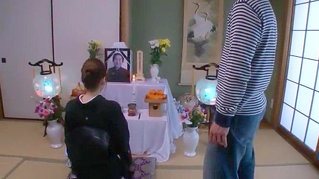 Goddess Charms Horny Grandpa In Steamy Pleasure Encounter