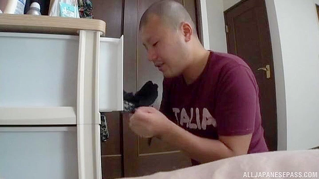 Hot Asian Doll Screams In Bliss As Her Man Pounds Her Pussy Deep