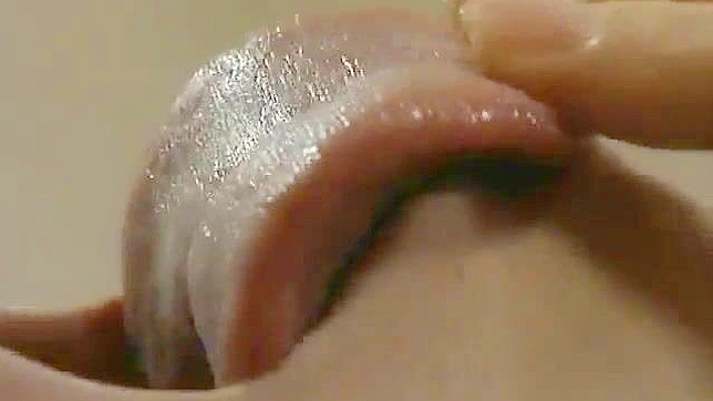 Sizzling Japanese Woman Masturbates Before Getting Toyed Hard