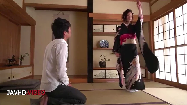 Kinky Kimono Babe Gives Sultry Blowjob in Seductive Forbidden Scene