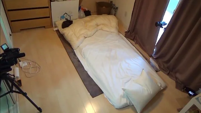 Amateur Japanese AV Model filmed while having hard sex 2