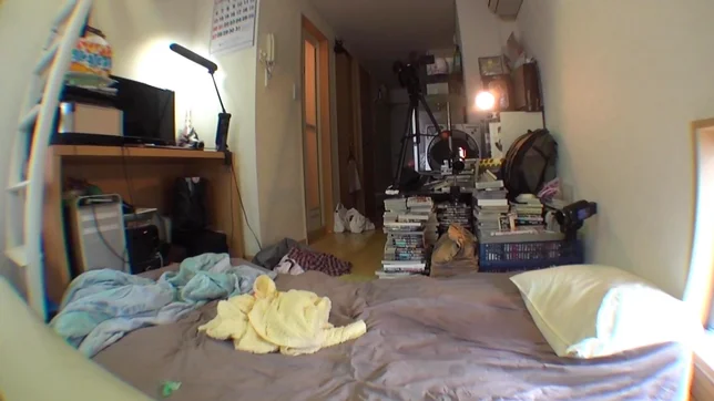 Ai Miyaji naughty Asian teen gives amateur blowjob