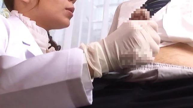 Mako Oda flaunts her yummy melons 3