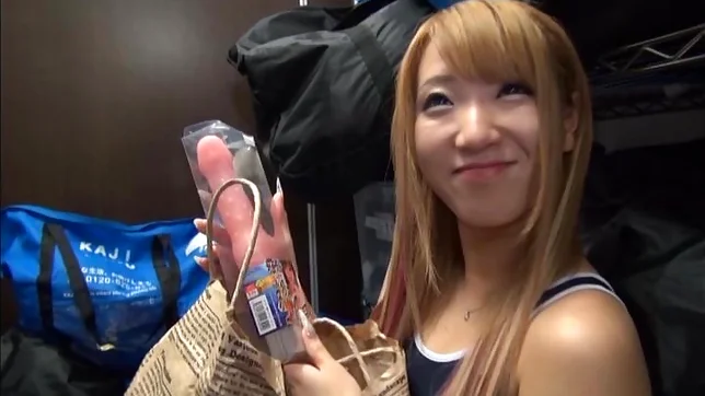 Cute asian model enjoys sensational fuck