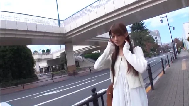 Amateur girl Airi Kijima getting cunt pleasure in car and outdoor 2