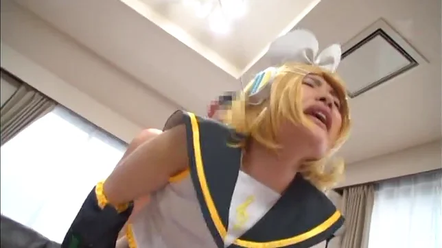 Tomoko Ashida featured in a kinky threesoome 6