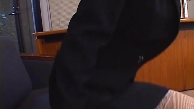 Jun Kusanagi Lovely Asian model gives a sensual blowjob on a date 3