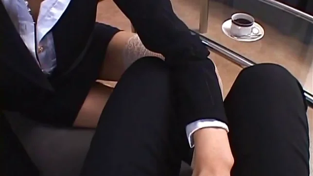 Jun Kusanagi Lovely Asian model gives a sensual blowjob on a date 3