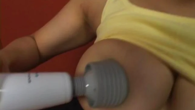 Suzuka Ishikawa Hot Japanese doll has huge tits 3