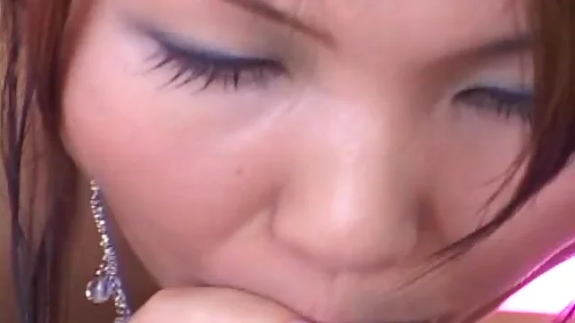 Gorgeous Horny MILF Uses Her Tongue For Everything