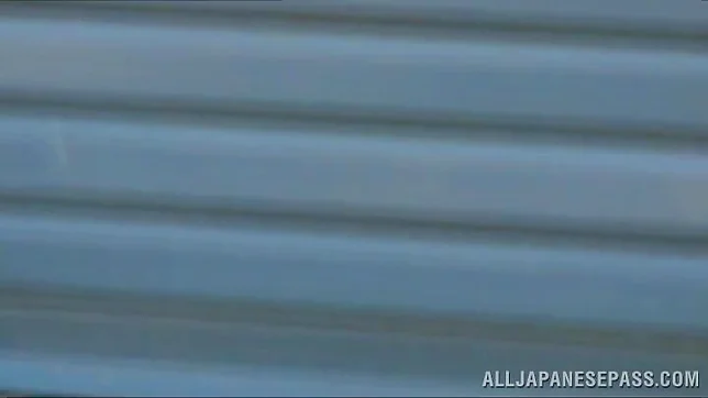 Sweet Asian amateur loves fingering herself