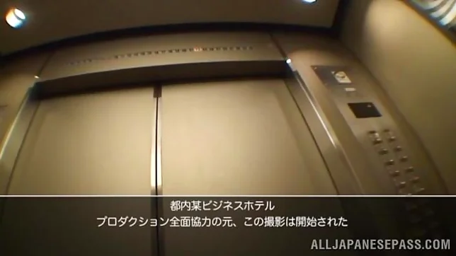 Aino Kishi Japanese teen is posing and getting a fucking