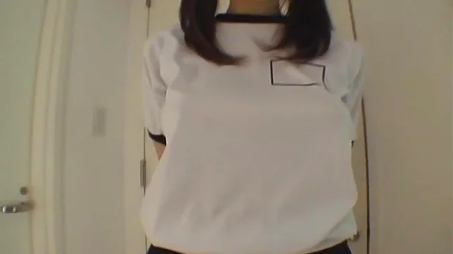 Erika Kirihara Asian model enjoys showing off her body 4