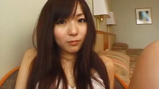 Yuu asakura Lovely Asian doll spreads her legs 3