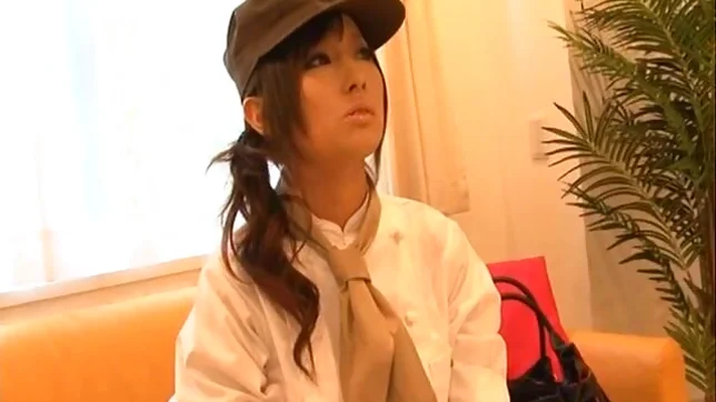 Minami Asian model enjoys sucking cock