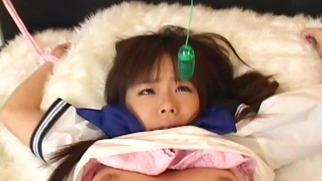 Hinata Seto Lovely Japanese babe spreads her legs 3