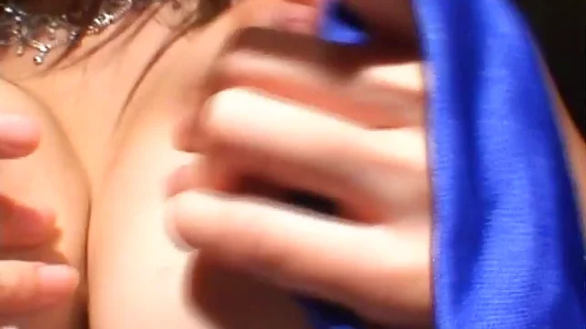 Mecumi hot Japanese doll sucks cock