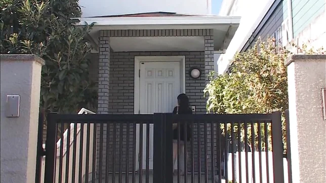 Pretty amateur girl Miku Synohara gets her trimmed pussy banged 2