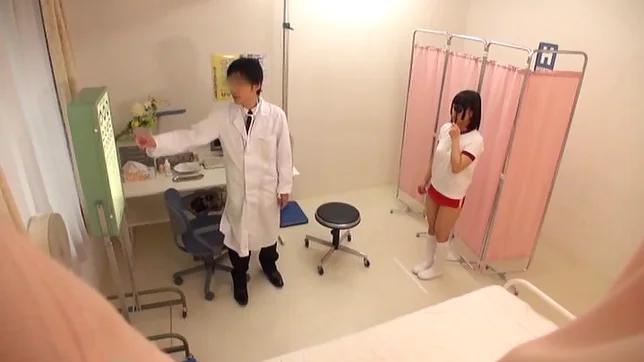 Vicious teen has her pussy penetrated 4