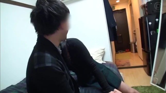 Minano Ai sucks and fucks in insane webcam amateur video