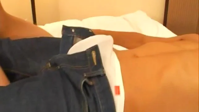 Suzuka Ishikawa Asian doll has beautiful legs 3