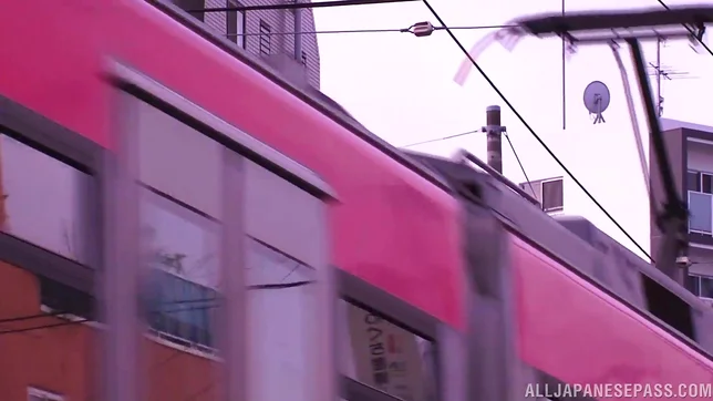 Cum in mouth of horny milf Akiho Yoshizawa 4