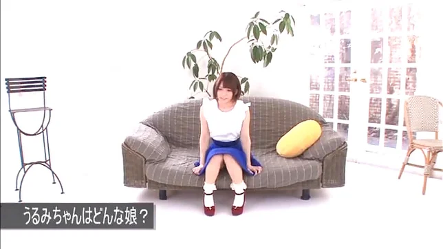 Sexy Ui Nai showcases her wonderful body 2