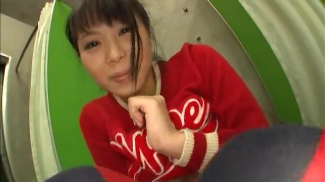 Hot Japanese AV Model receives pussy stimulation 2