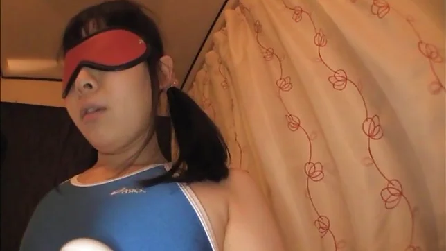 Hot Japanese enjoys cock in serious manner 2