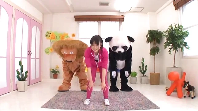 Sexy amateur teen Nozomi Hazuki posing on cam and dancing 3