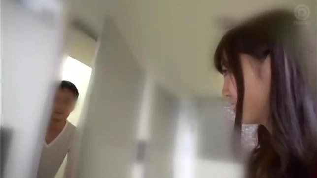 Stunning o Noa gets a good fuck from hunk dude 2